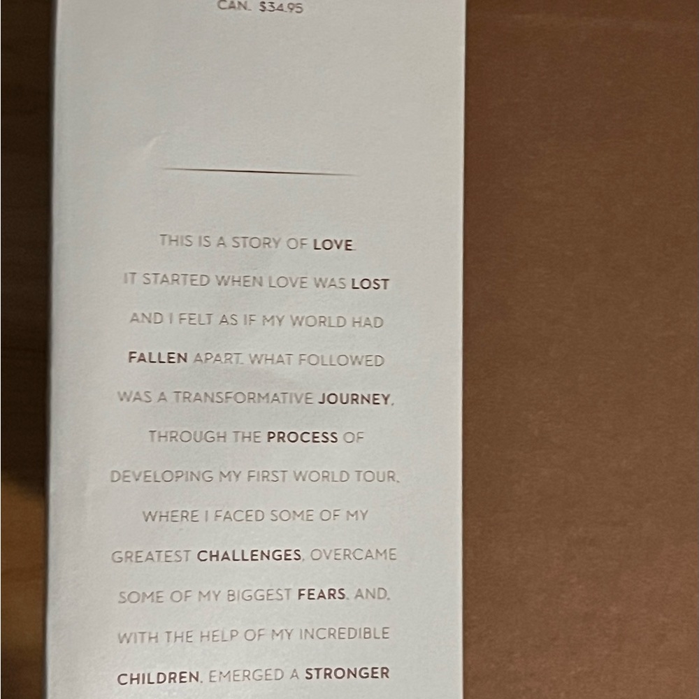 True Love Hardcover Jennifer Lopez - Picture 2 of 4